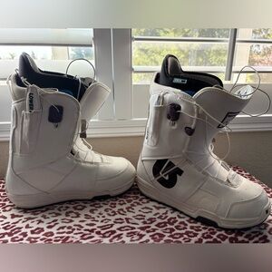 White Womens Burton Snowboard Boots with Purple